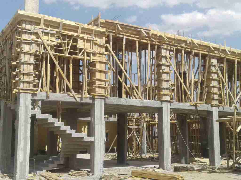 İzmir İnşaat Kalıpçısı